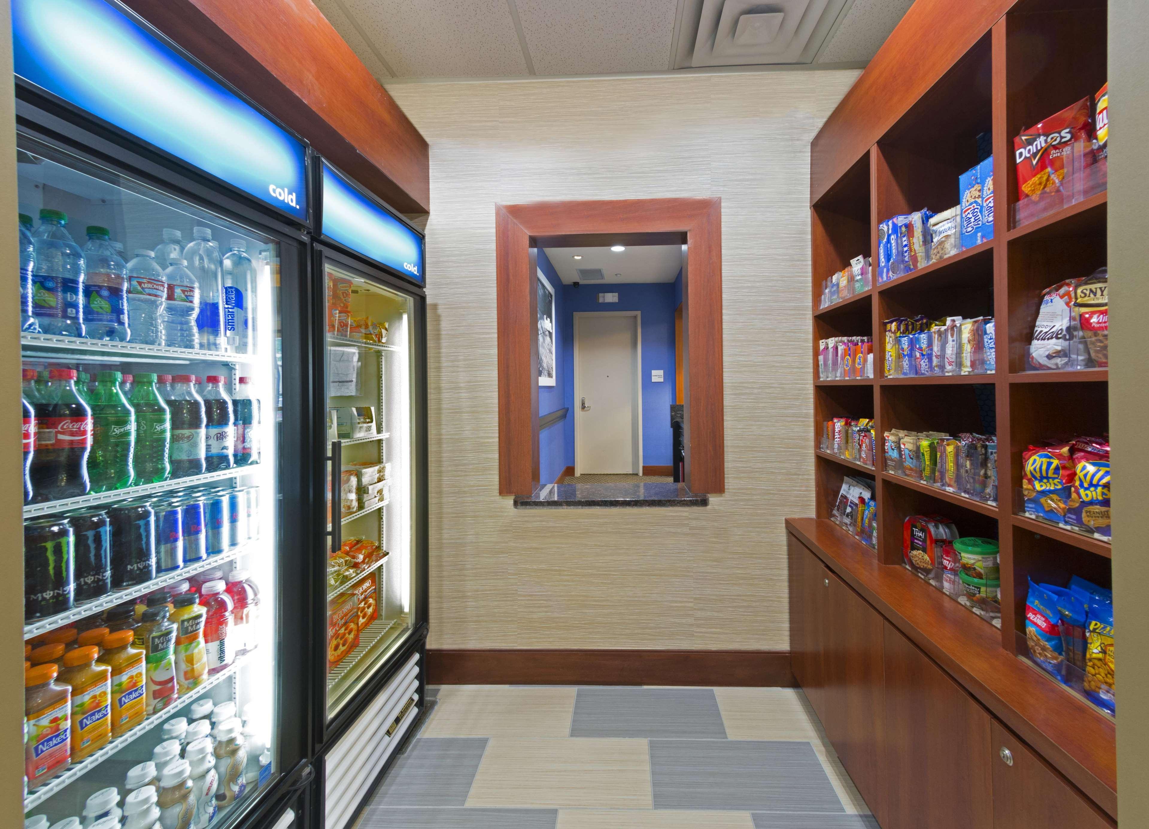 Hampton Inn & Suites Riverside/Corona East Luaran gambar